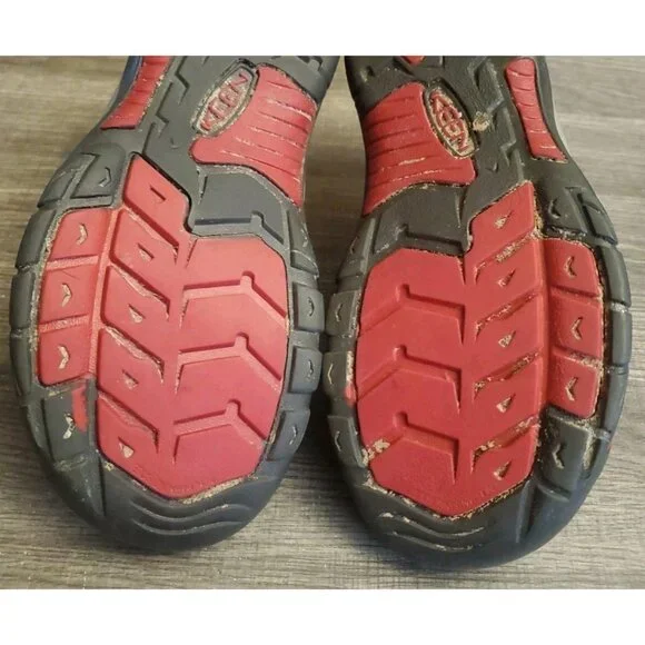 Keen Newport H2 Sandals Youth Size 5 Gray - Picture 8 of 12